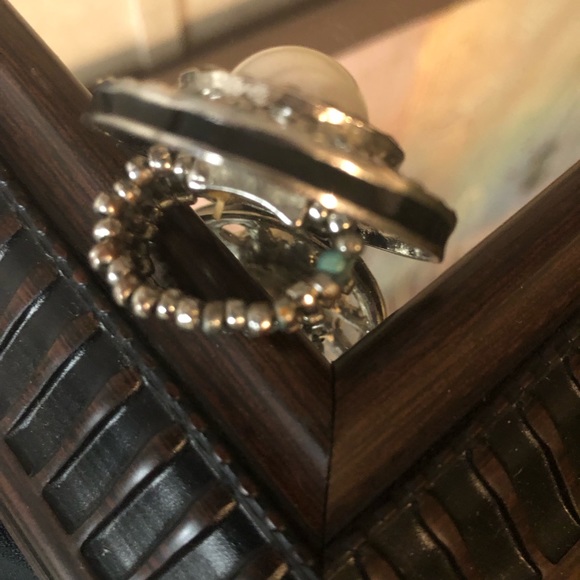 Cocktail Ring - Picture 5 of 6